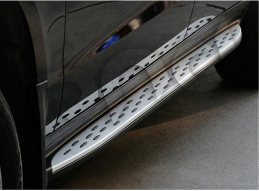 MERCEDES ML YAN BASAMAK